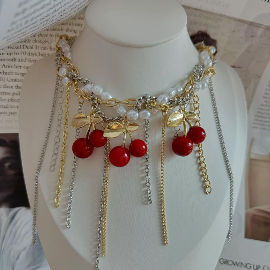 AN1719 Collar de Laminado y Chapa de Oro Cerezas