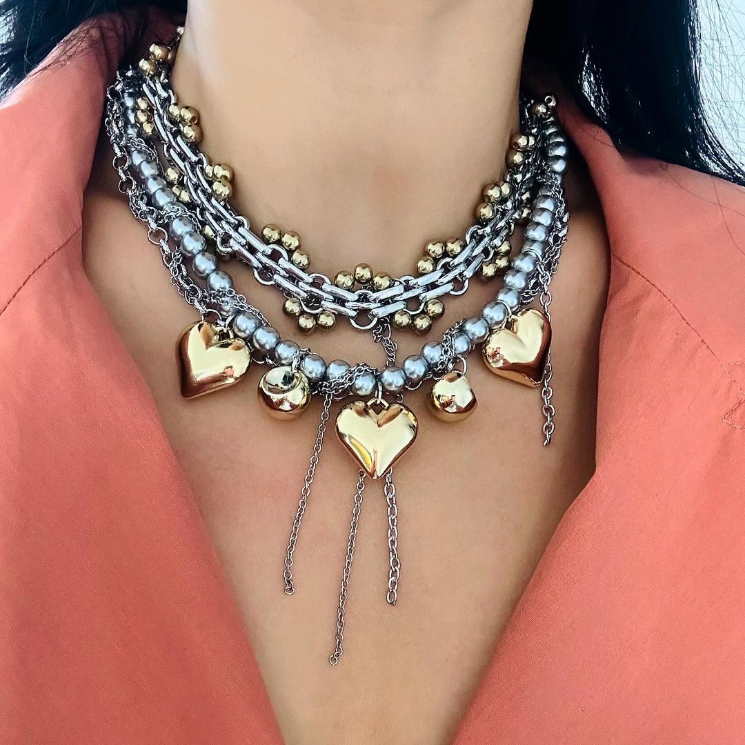 AN1722 Collar de Corazones Laminado y Chapa de Oro